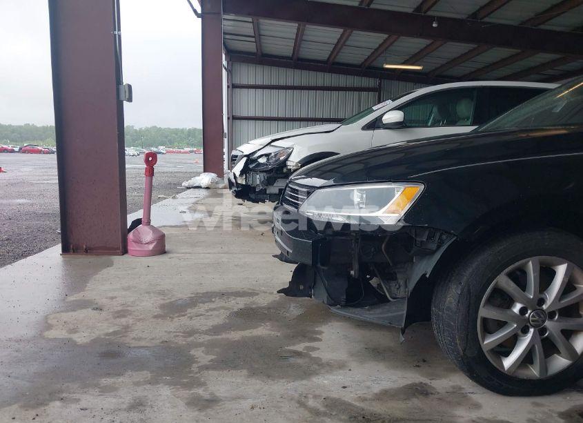 Photo 6 of 2013 Volkswagen Jetta 2.5L SE (VIN 3VWDP7AJXDM353228)