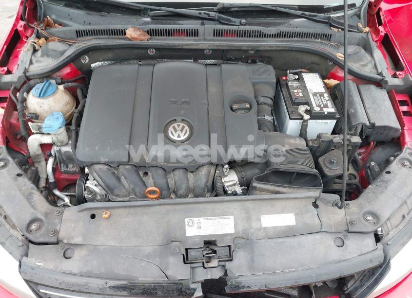 Photo 10 of 2013 Volkswagen Jetta 2.5L SE (VIN 3VWDP7AJXDM383412)
