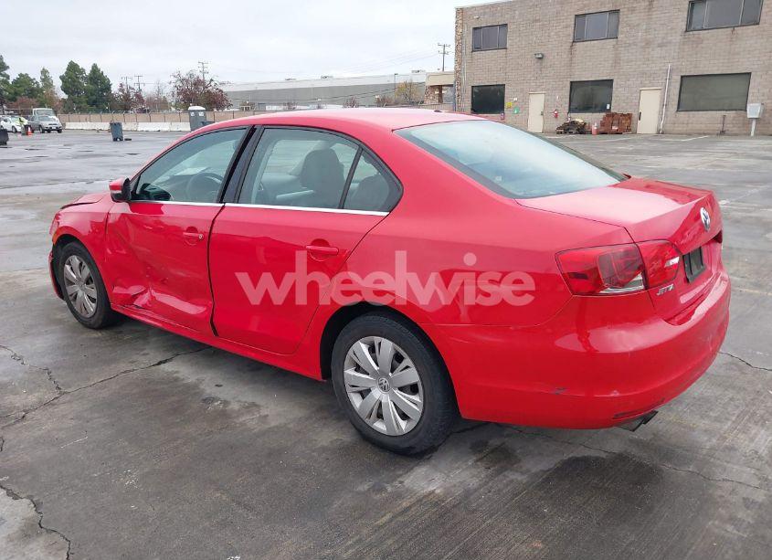 Photo 3 of 2013 Volkswagen Jetta 2.5L SE (VIN 3VWDP7AJXDM383412)