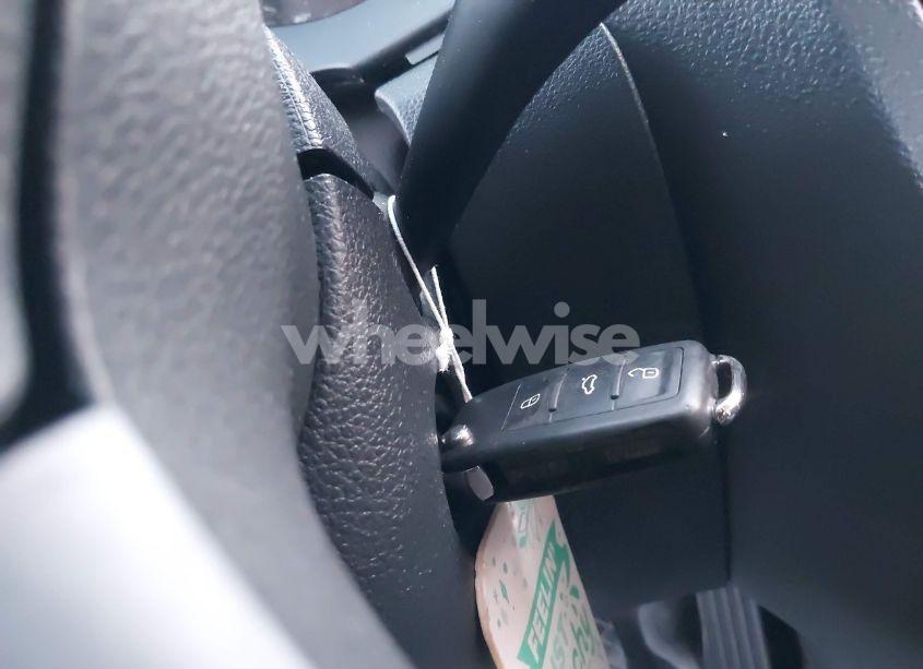 Photo 11 of 2013 Volkswagen Jetta 2.5L SE (VIN 3VWDP7AJXDM435170)