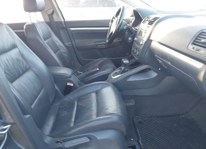 Photo 5 of 2006 Volkswagen Jetta TDI (VIN 3VWDT71K16M625821)