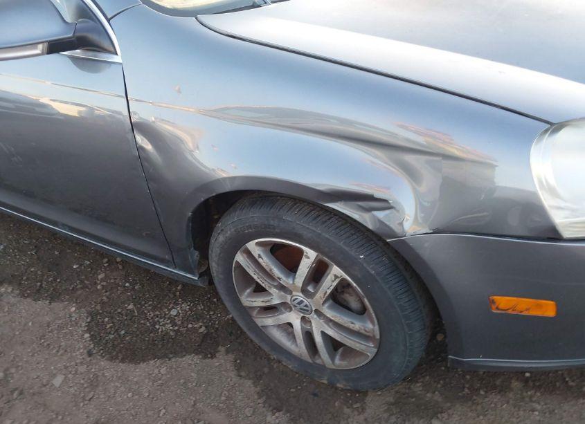 Photo 6 of 2006 Volkswagen Jetta TDI (VIN 3VWDT71K16M625821)