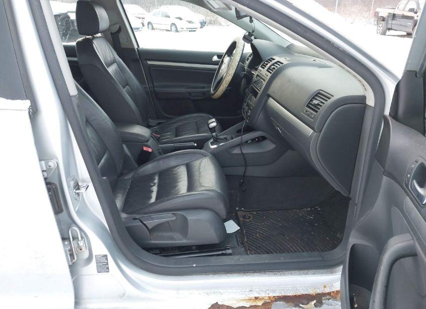 Photo 5 of 2006 Volkswagen Jetta TDI (VIN 3VWDT71K36M713589)