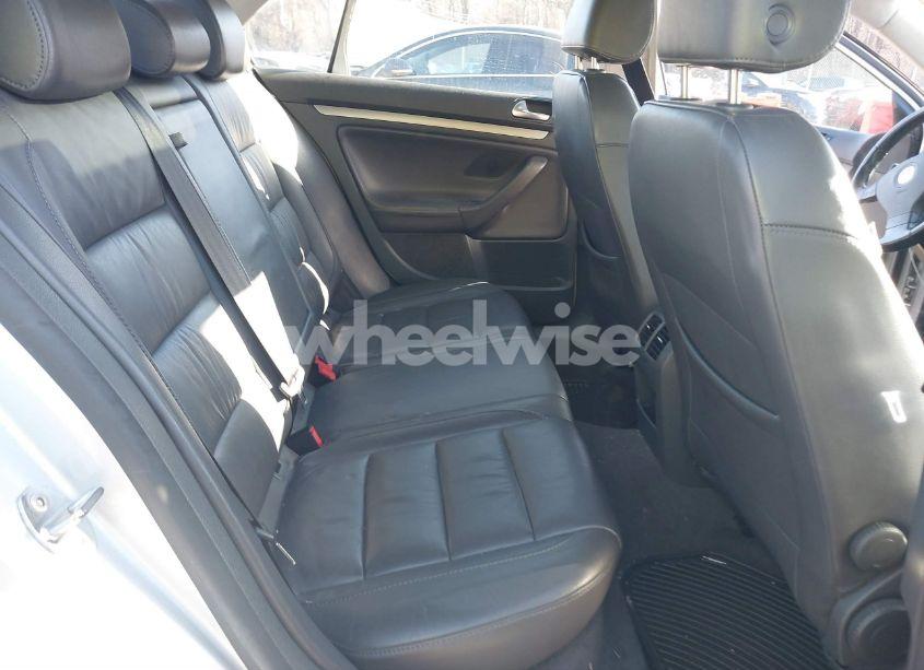 Photo 8 of 2006 Volkswagen Jetta TDI (VIN 3VWDT71K96M816015)