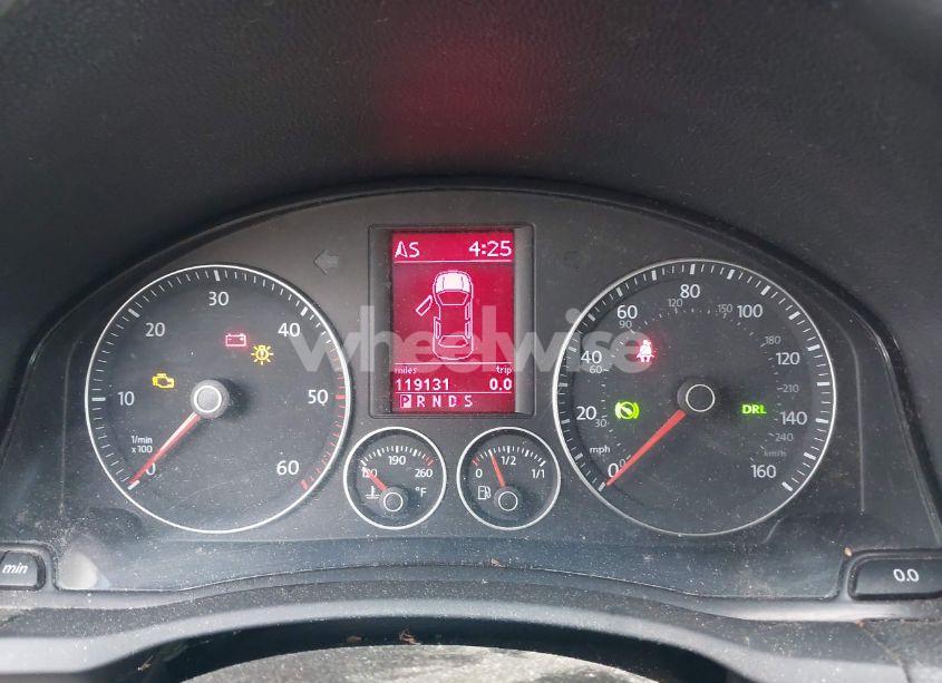 Photo 7 of 2006 Volkswagen Jetta TDI (VIN 3VWDT81K66M844683)