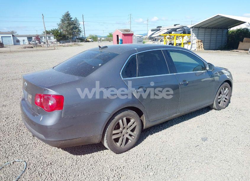 Photo 4 of 2006 Volkswagen Jetta TDI (VIN 3VWDT81K76M707770)