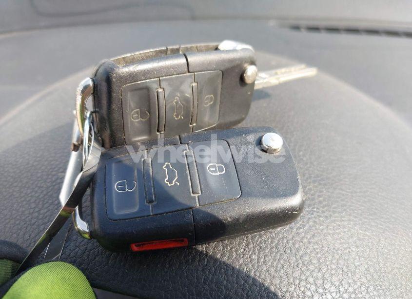 Photo 11 of 2006 Volkswagen Jetta TDI (VIN 3VWDT81K96M024887)