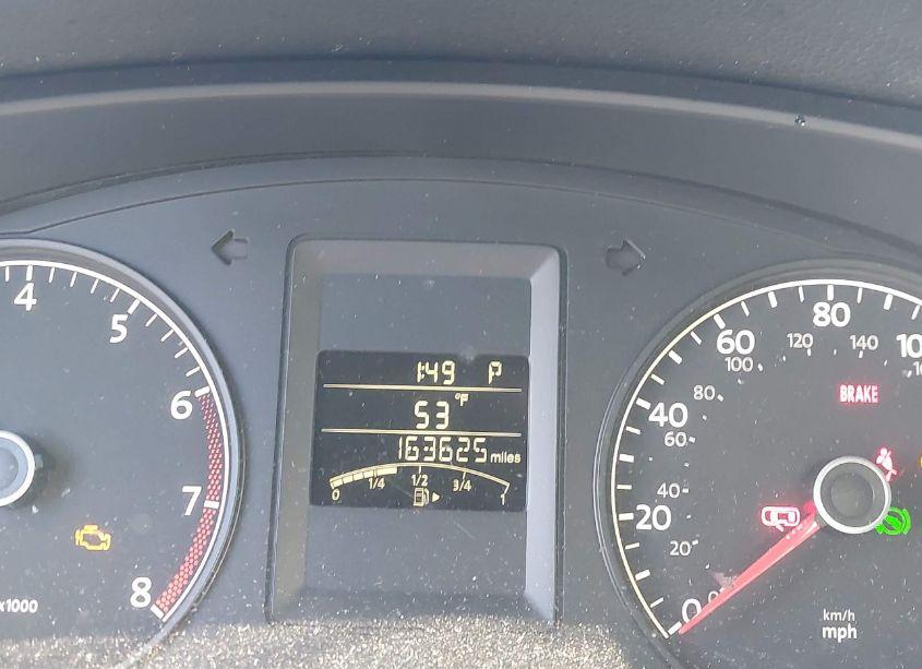 Photo 7 of 2011 Volkswagen Jetta 2.5L SE (VIN 3VWDX7AJ0BM013454)