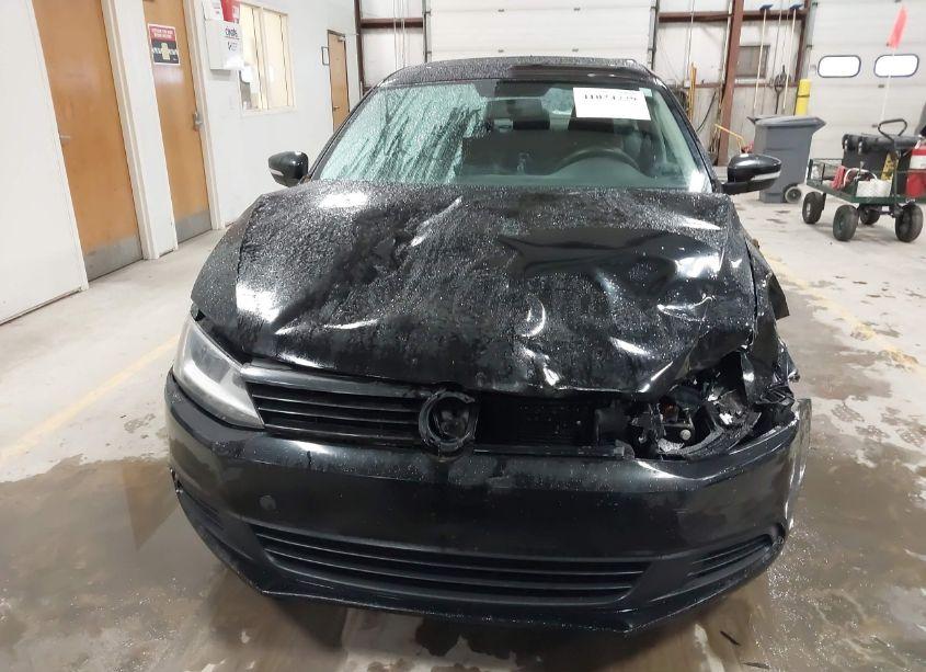 Photo 12 of 2011 Volkswagen Jetta 2.5L SE (VIN 3VWDX7AJ0BM307369)