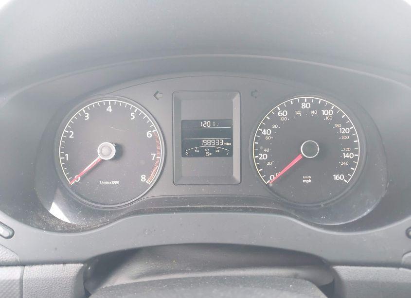 Photo 7 of 2011 Volkswagen Jetta SE (VIN 3VWDX7AJ0BM339206)