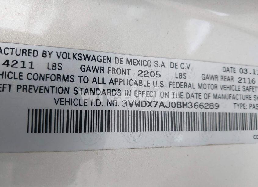 Photo 9 of 2011 Volkswagen Jetta 2.5L SE (VIN 3VWDX7AJ0BM366289)