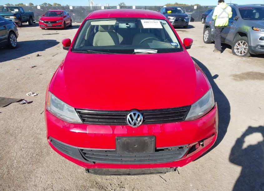 Photo 12 of 2011 Volkswagen Jetta 2.5L SE (VIN 3VWDX7AJ0BM399745)