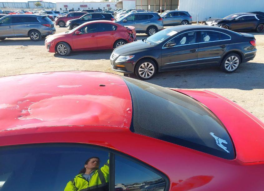 Photo 6 of 2011 Volkswagen Jetta 2.5L SE (VIN 3VWDX7AJ0BM399745)