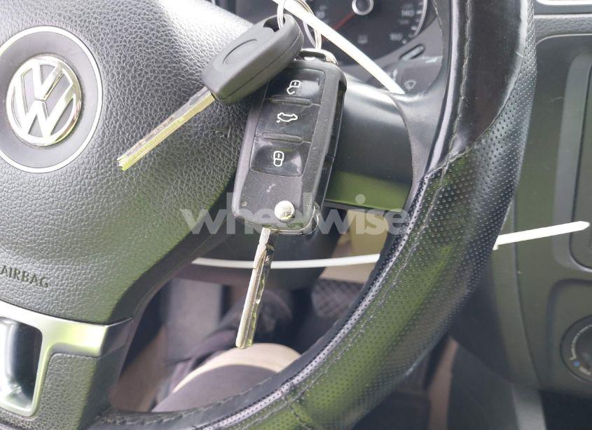 Photo 11 of 2012 Volkswagen Jetta 2.5L SE (VIN 3VWDX7AJ0CM311956)