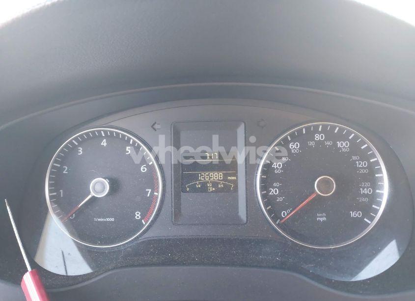 Photo 7 of 2012 Volkswagen Jetta 2.5L SE (VIN 3VWDX7AJ0CM340552)