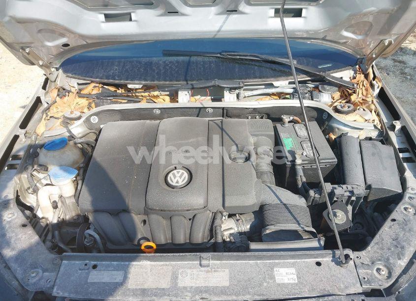 Photo 10 of 2013 Volkswagen Jetta 2.5L SE (VIN 3VWDX7AJ0DM226262)