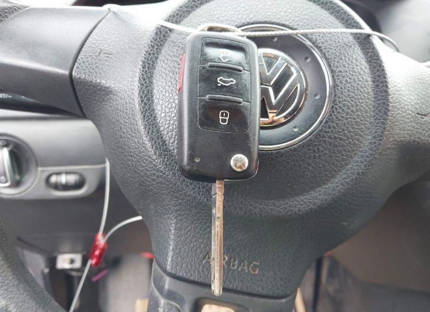 Photo 11 of 2011 Volkswagen Jetta 2.5L SE (VIN 3VWDX7AJ1BM310975)