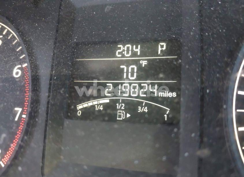 Photo 16 of 2011 Volkswagen Jetta 2.5L SE (VIN 3VWDX7AJ1BM349792)