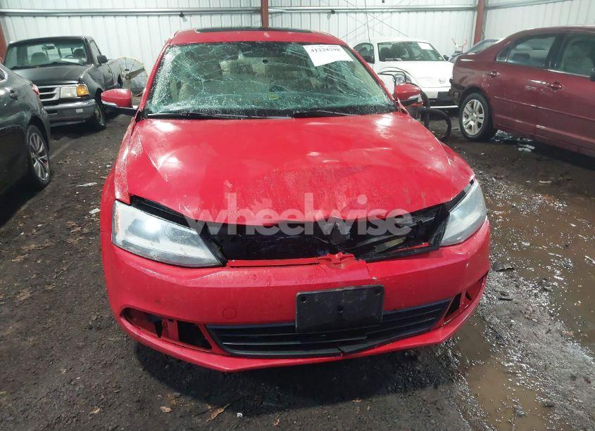 Photo 6 of 2012 Volkswagen Jetta 2.5L SE (VIN 3VWDX7AJ1CM388464)