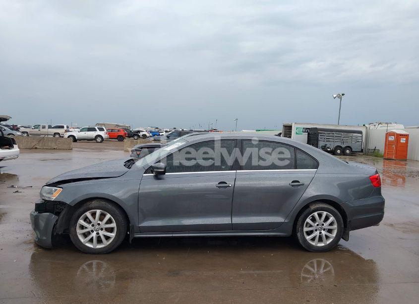 Photo 14 of 2013 Volkswagen Jetta 2.5L SE (VIN 3VWDX7AJ1DM443139)
