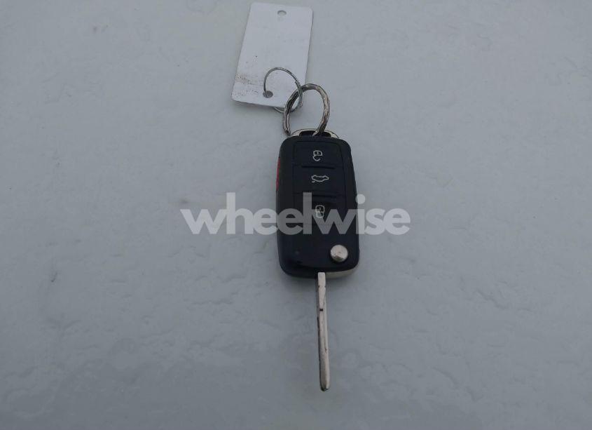 Photo 11 of 2012 Volkswagen Jetta 2.5L SE (VIN 3VWDX7AJ2CM385153)