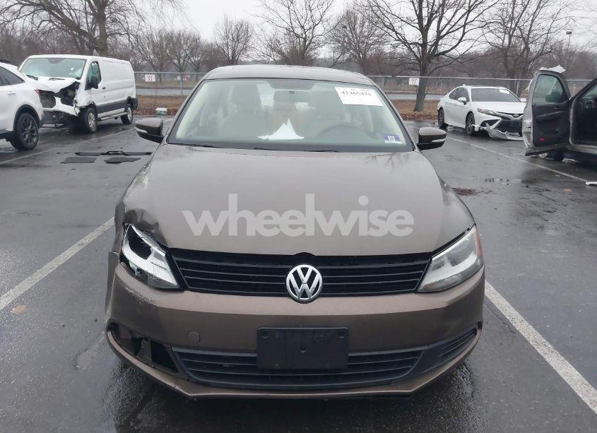 Photo 12 of 2012 Volkswagen Jetta 2.5L SE (VIN 3VWDX7AJ2CM385153)