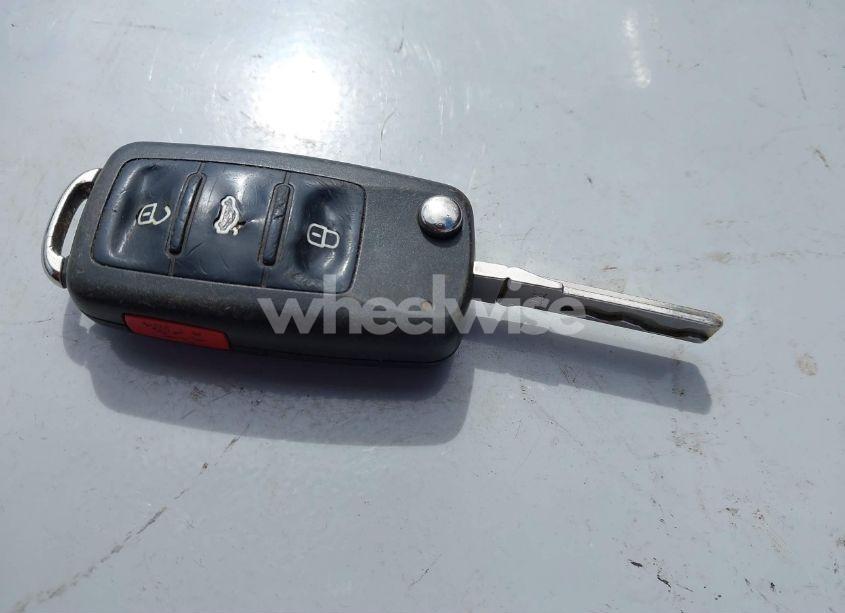 Photo 11 of 2012 Volkswagen Jetta 2.5L SE (VIN 3VWDX7AJ2CM420502)