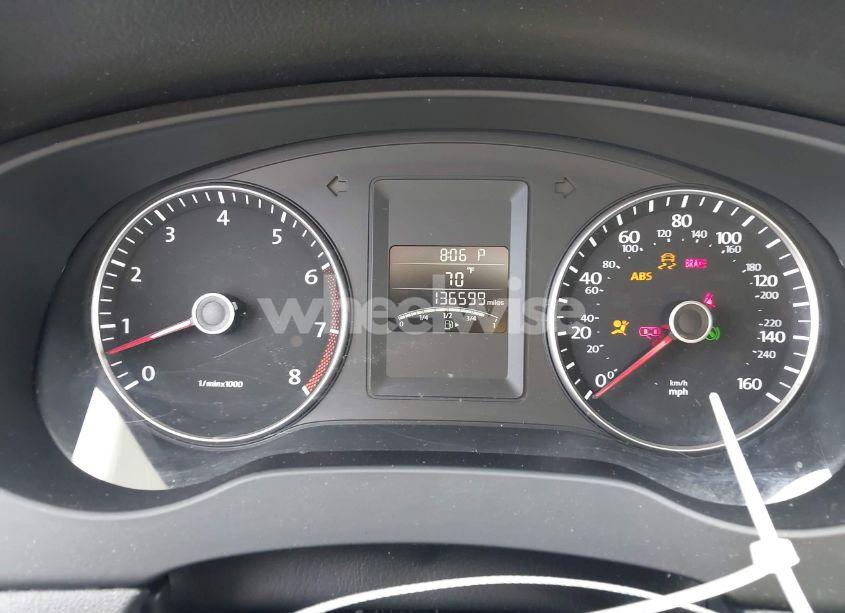 Photo 7 of 2013 Volkswagen Jetta 2.5L SE (VIN 3VWDX7AJ2DM296040)