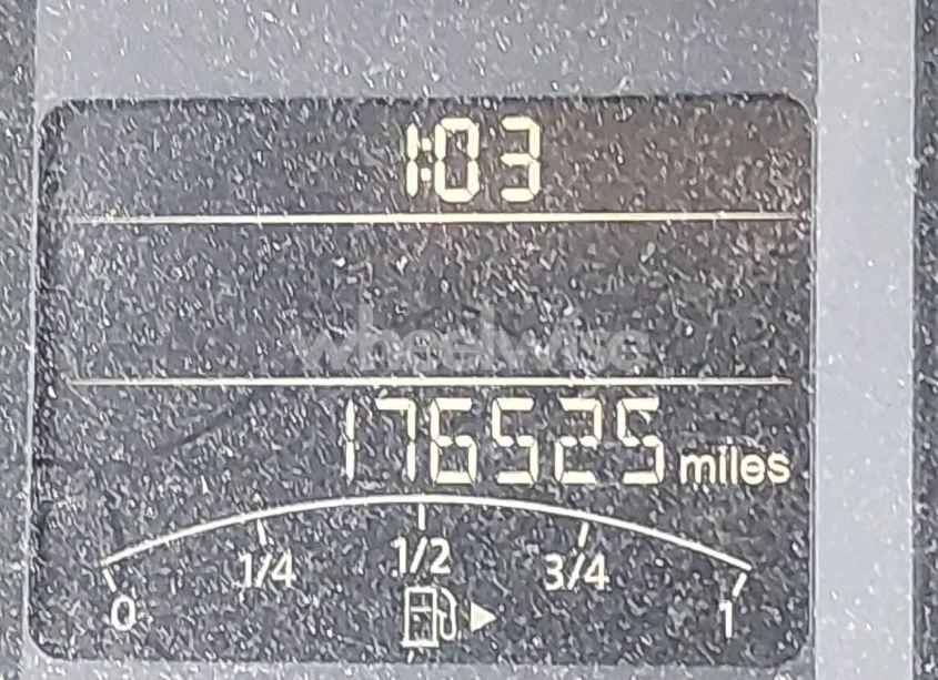 Photo 7 of 2013 Volkswagen Jetta 2.5L SE (VIN 3VWDX7AJ2DM438211)