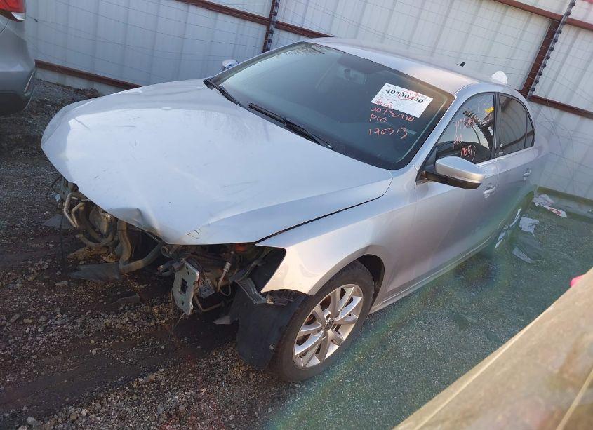 Photo 2 of 2012 Volkswagen Jetta 2.5L SE (VIN 3VWDX7AJ3CM321607)