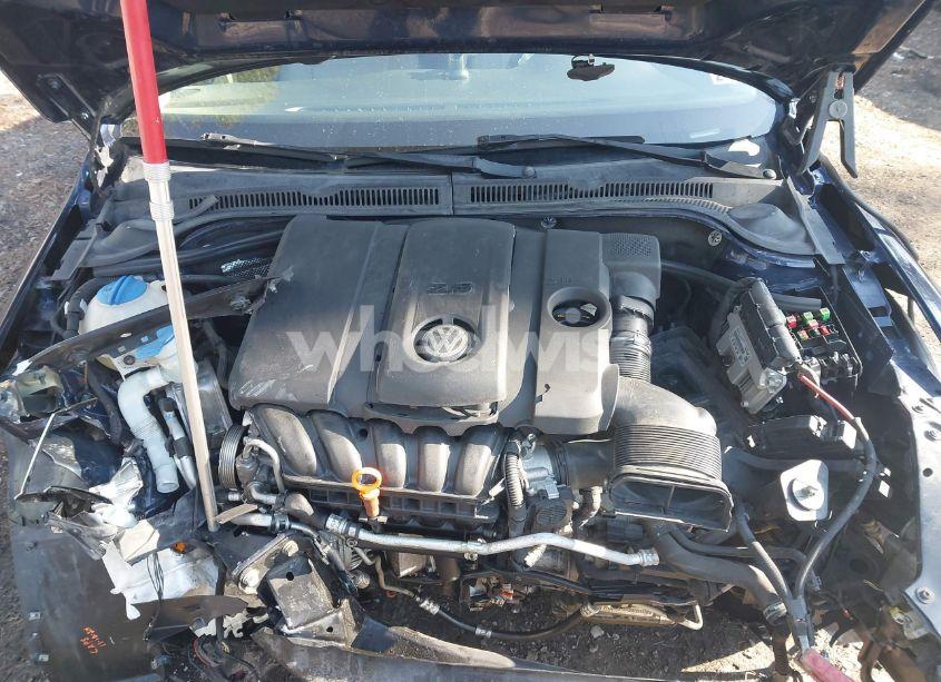 Photo 10 of 2013 Volkswagen Jetta 2.5L SE (VIN 3VWDX7AJ3DM422020)