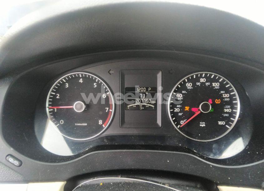 Photo 7 of 2013 Volkswagen Jetta 2.5L SE (VIN 3VWDX7AJ3DM437343)