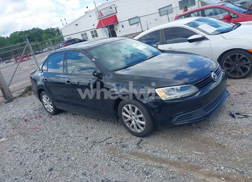 2012 Volkswagen Jetta 2.5L SE (VIN 3VWDX7AJ4CM411199) main photo