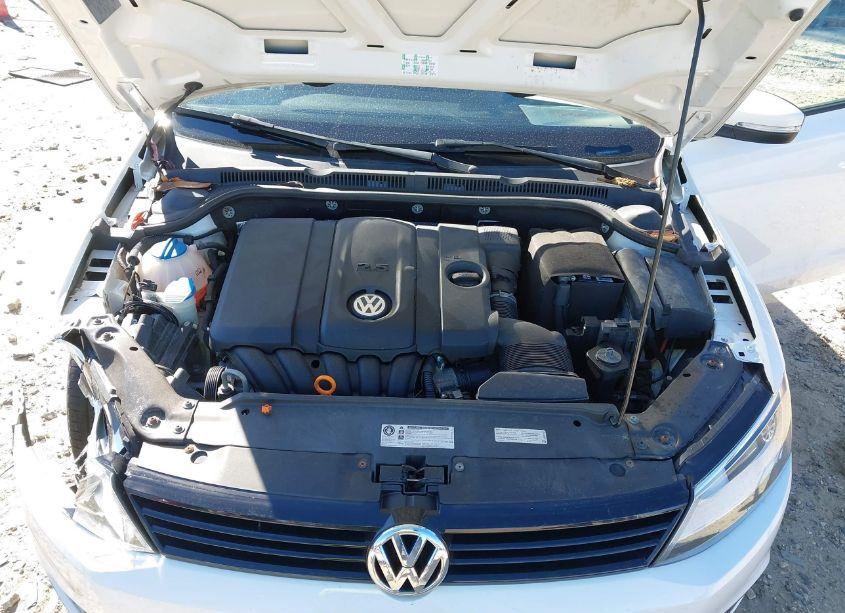 Photo 10 of 2012 Volkswagen Jetta 2.5L SE (VIN 3VWDX7AJ5CM120758)