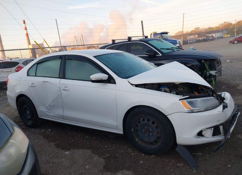 Photo 13 of 2012 Volkswagen Jetta 2.5L SE (VIN 3VWDX7AJ5CM122493)