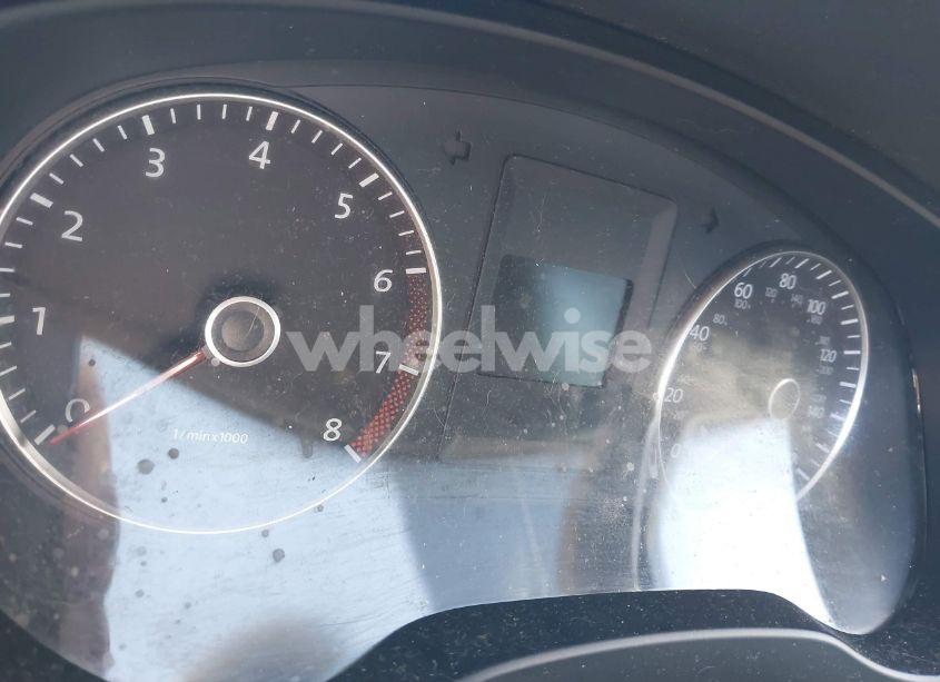 Photo 7 of 2012 Volkswagen Jetta 2.5L SE (VIN 3VWDX7AJ5CM389617)