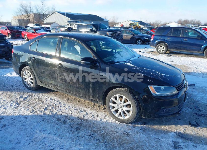 2012 Volkswagen Jetta 2.5L SE (VIN 3VWDX7AJ5CM405475) main photo