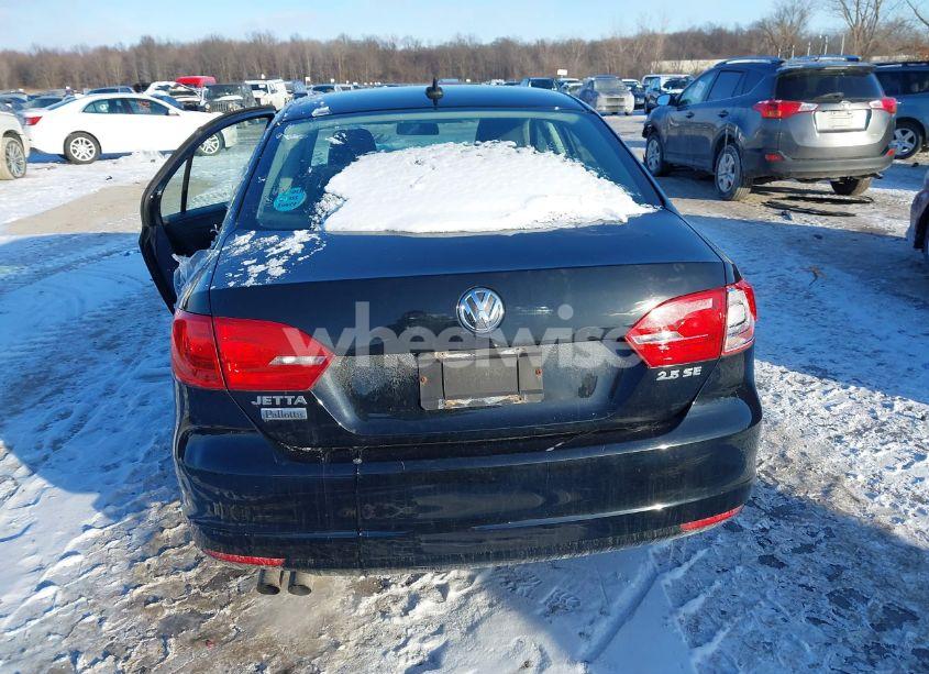 Photo 16 of 2012 Volkswagen Jetta 2.5L SE (VIN 3VWDX7AJ5CM405475)