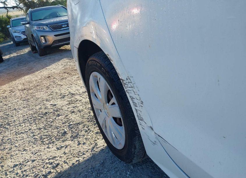 Photo 12 of 2013 Volkswagen Jetta 2.5L SE (VIN 3VWDX7AJ5DM355081)