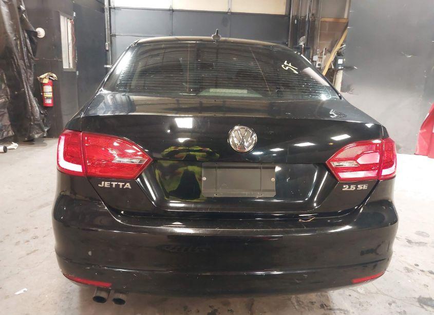 Photo 16 of 2013 Volkswagen Jetta 2.5L SE (VIN 3VWDX7AJ5DM391711)