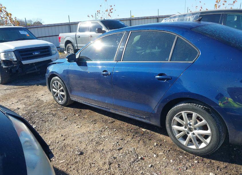 Photo 14 of 2011 Volkswagen Jetta 2.5L SE (VIN 3VWDX7AJ6BM336164)