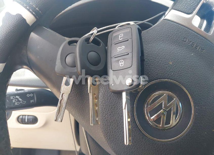 Photo 11 of 2011 Volkswagen Jetta 2.5L SE (VIN 3VWDX7AJ6BM363431)