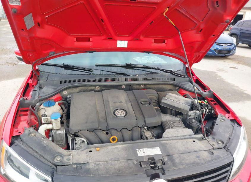 Photo 10 of 2012 Volkswagen Jetta 2.5L SE (VIN 3VWDX7AJ6CM339017)
