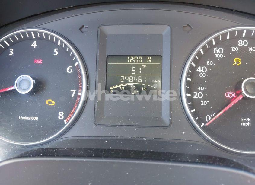 Photo 7 of 2012 Volkswagen Jetta 2.5L SE (VIN 3VWDX7AJ6CM350177)