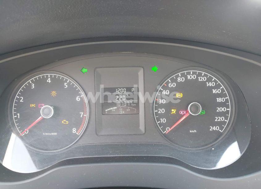 Photo 7 of 2011 Volkswagen Jetta 2.5L SE (VIN 3VWDX7AJ7BM008140)