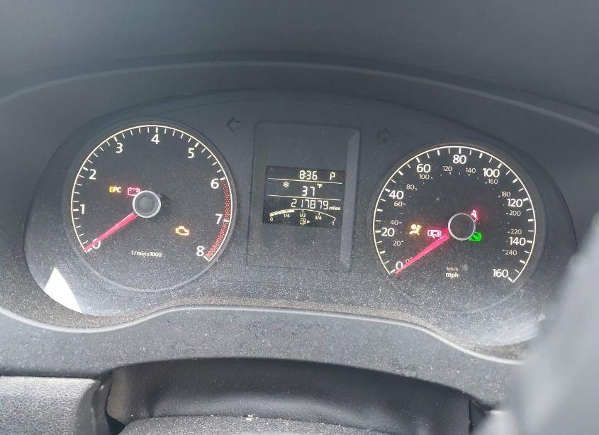 Photo 7 of 2011 Volkswagen Jetta 2.5L SE (VIN 3VWDX7AJ7BM345116)