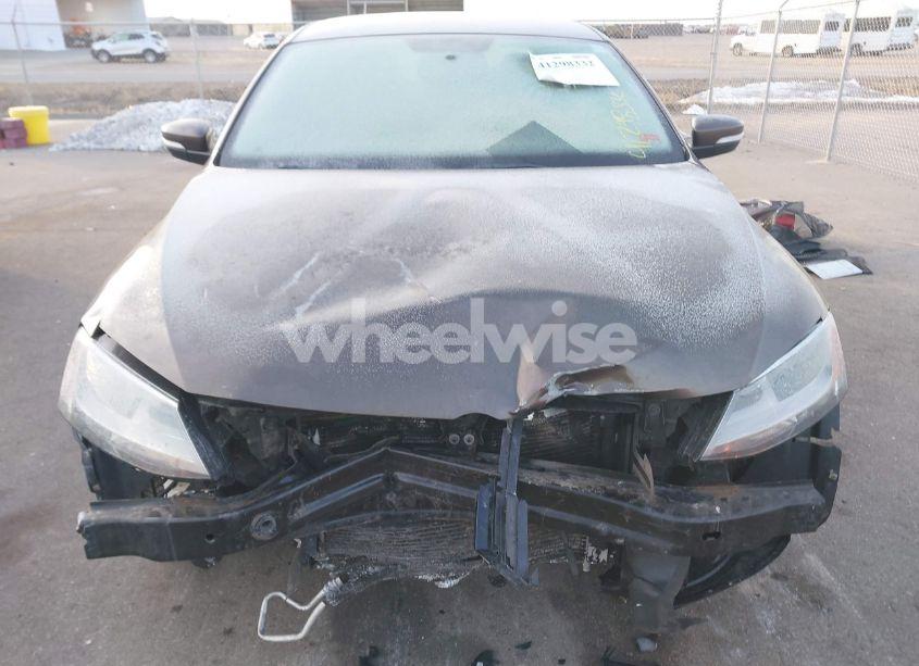 Photo 12 of 2011 Volkswagen Jetta 2.5L SE (VIN 3VWDX7AJ7BM385096)