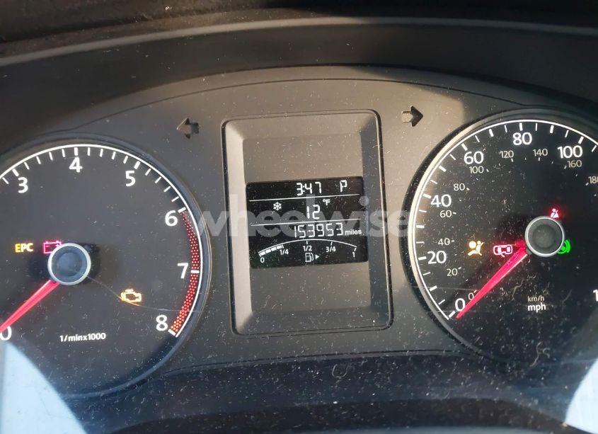 Photo 7 of 2011 Volkswagen Jetta 2.5L SE (VIN 3VWDX7AJ7BM385096)