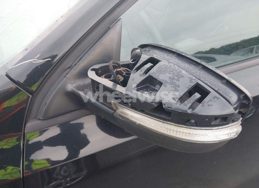 Photo 14 of 2011 Volkswagen Jetta 2.5L SE (VIN 3VWDX7AJ7BM389620)