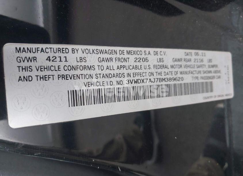 Photo 9 of 2011 Volkswagen Jetta 2.5L SE (VIN 3VWDX7AJ7BM389620)